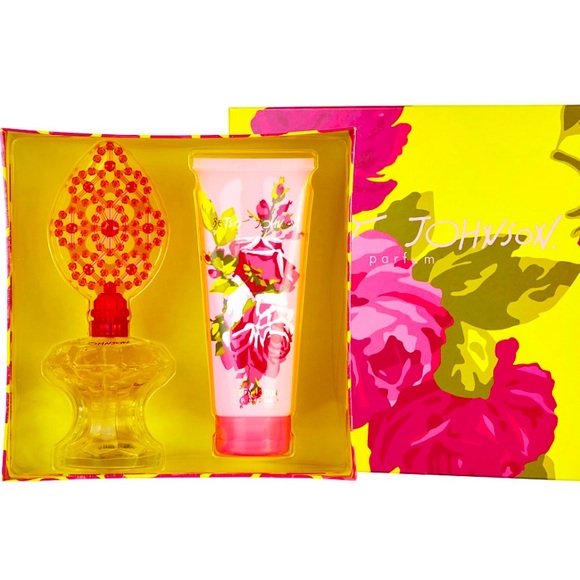 ππ Betsey Johnson - Fragrance Gift Set